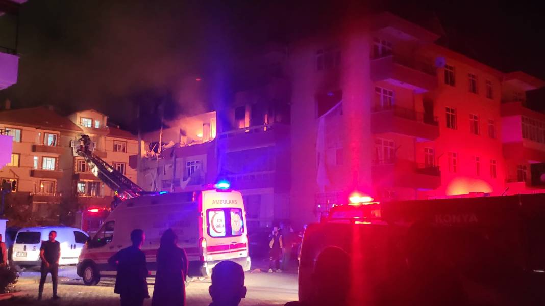 Konya’da doğalgaz patlaması! Yangın söndürüldü 12